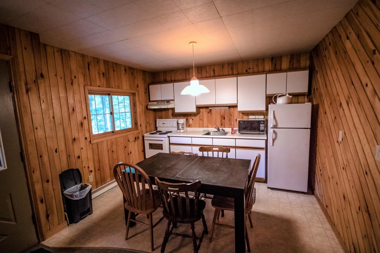 High Falls Bay Cottages, Camping & Waterpark Bracebridge Exterior foto
